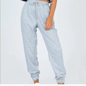 Process Polly joggers